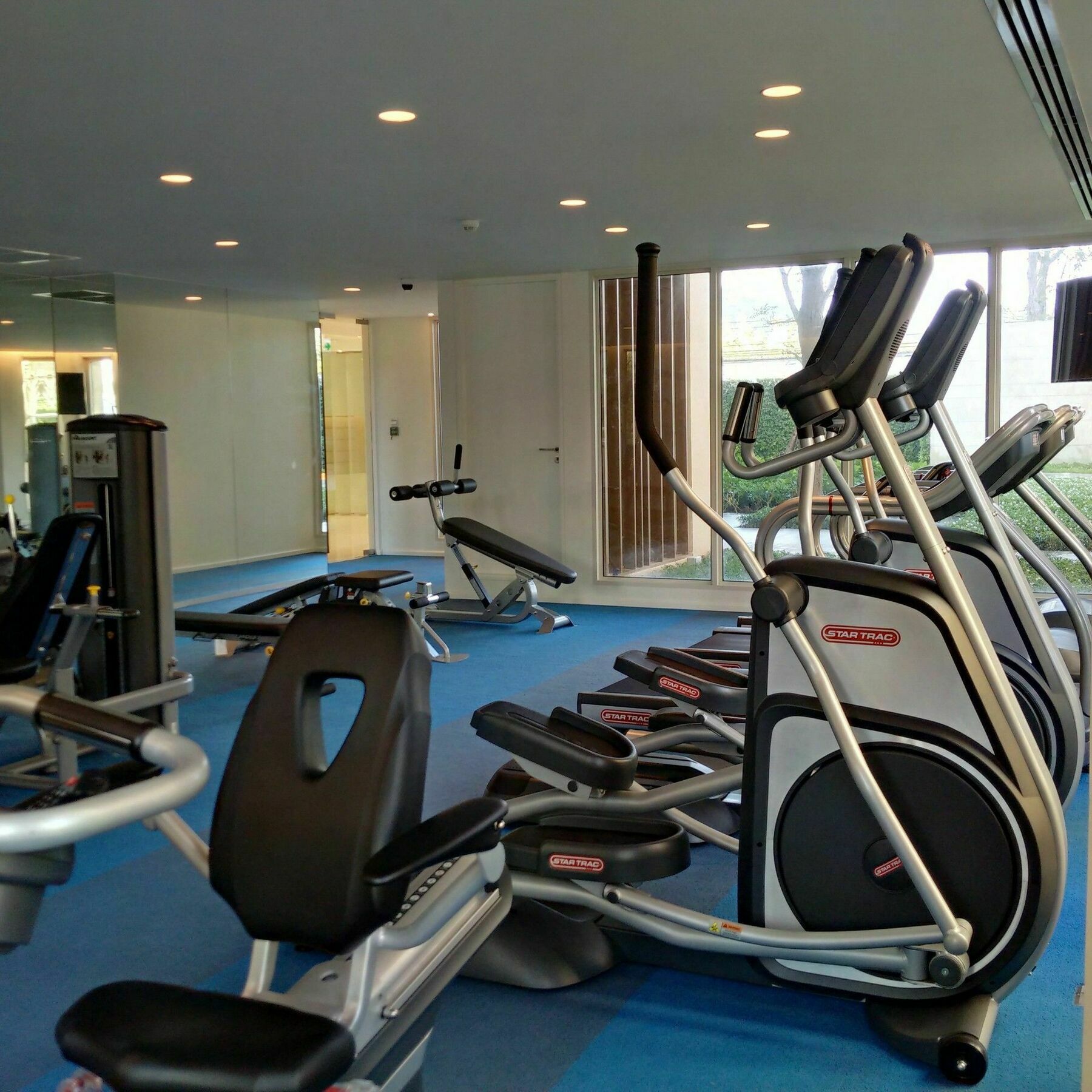 Huahin Luxury Beachfront Condo By Ml المظهر الخارجي الصورة